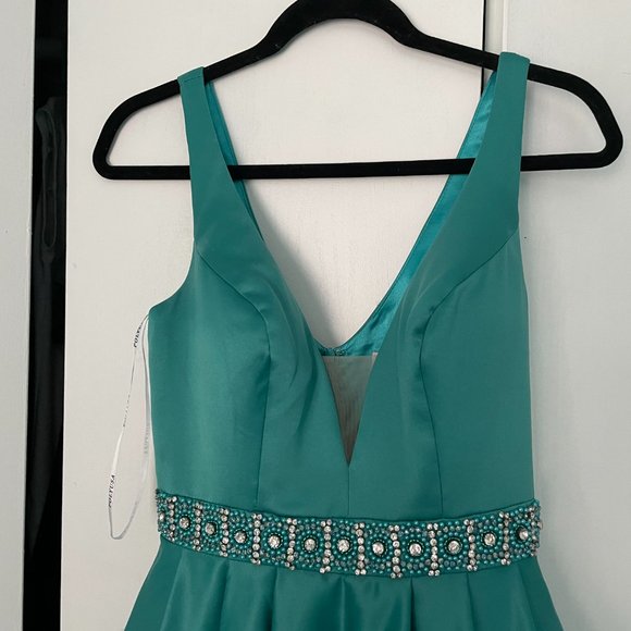 Blue Satin Prom/Pageant Dress Size Small/4 - Picture 3 of 3